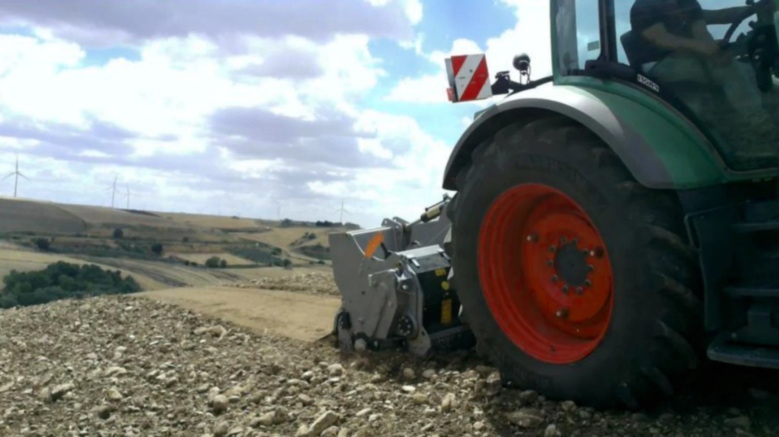 Tractor Rock Crusher for Pasture and Grazing Land