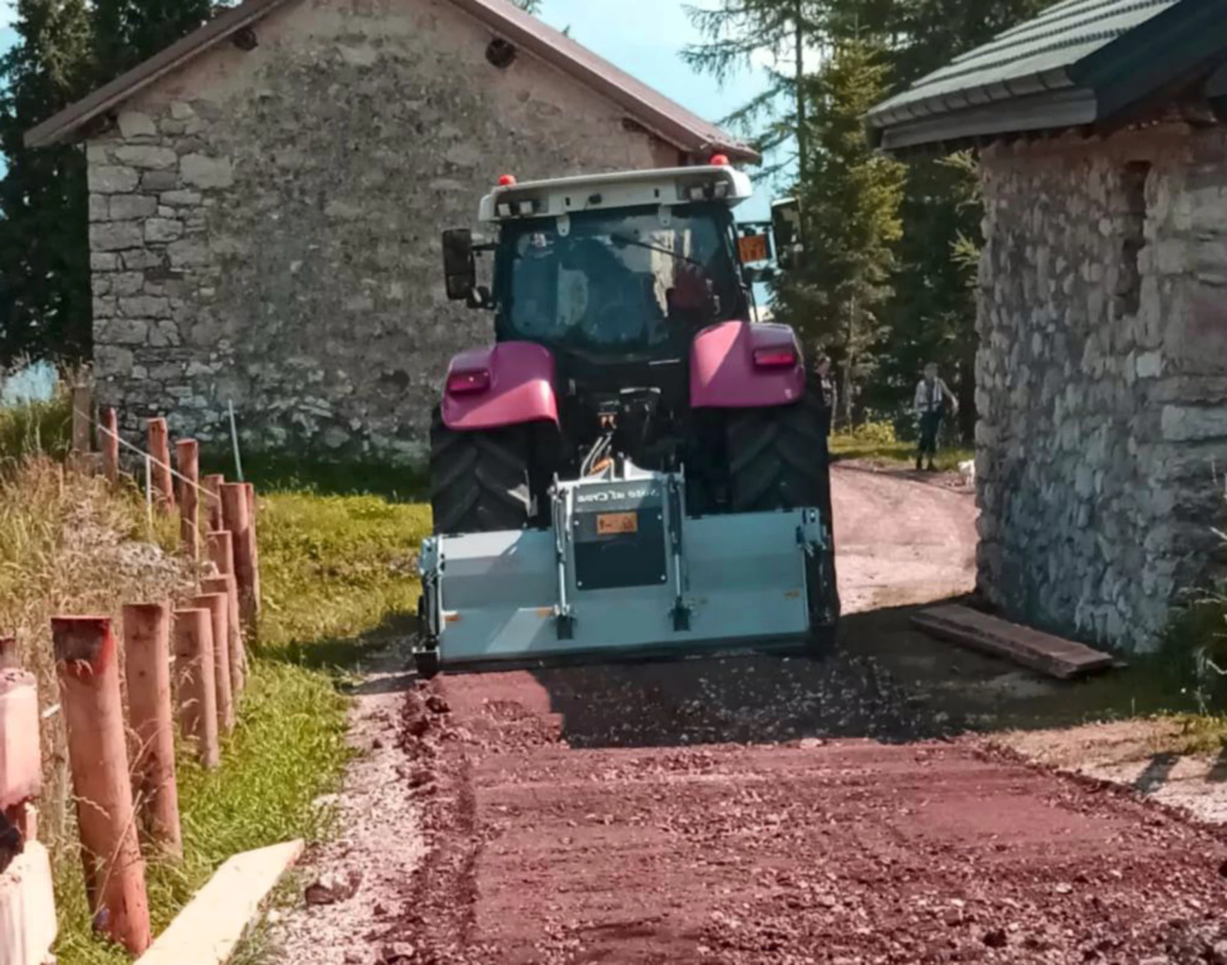 Tractor Stone Crusher for Road Construction