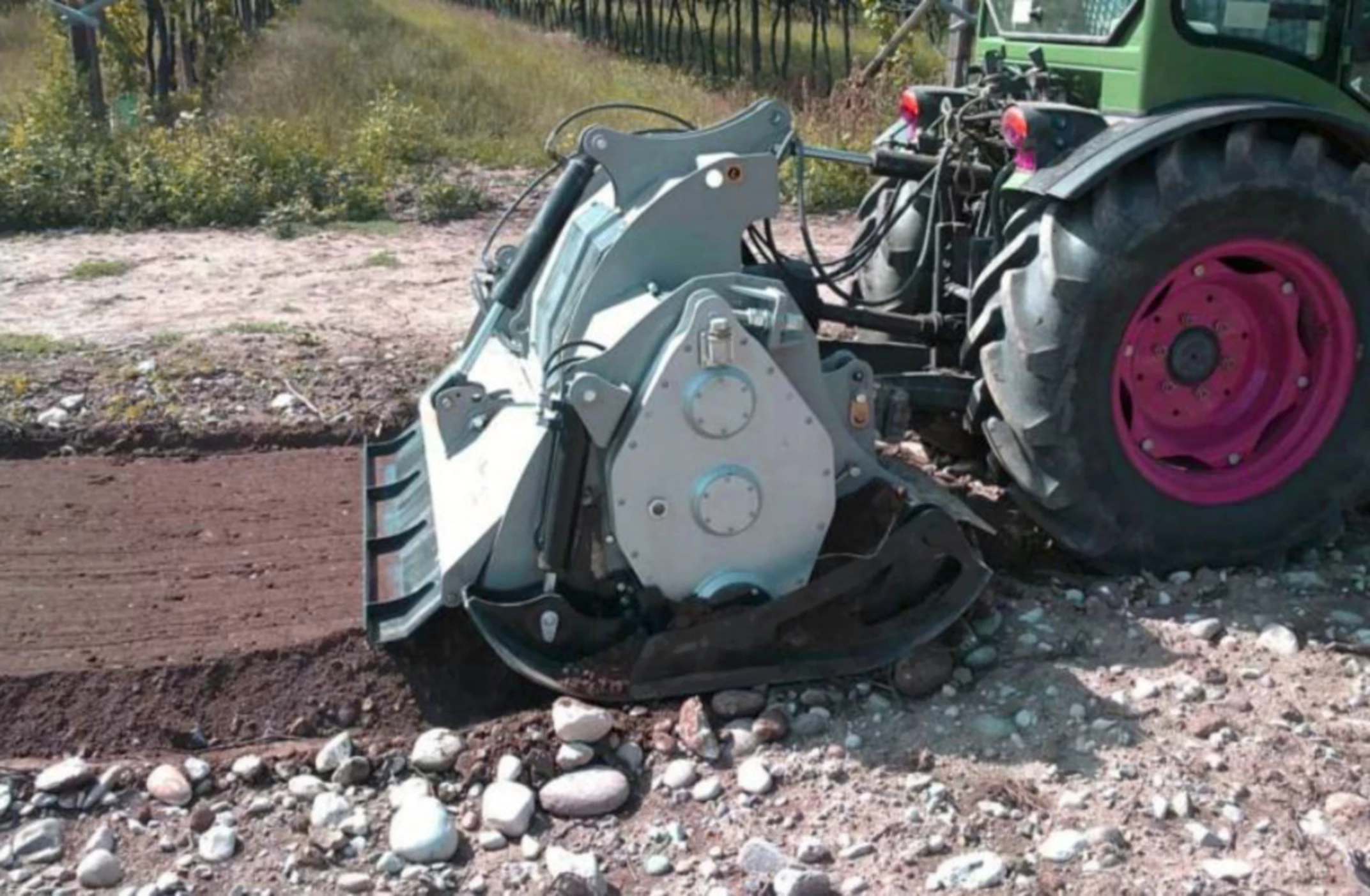 Tractor Stone Crusher for Road Construction